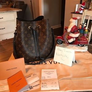 Louis Vuitton Neonoe Noir * sold*